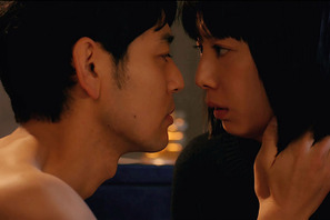 夏帆×妻夫木聡、濃密な恋愛で新境地…島本理生原作『Ｒｅｄ』BD＆DVD発売