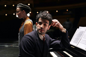 軍部の介入に立ち向かい、心の叫びを音楽に…『剣の舞』予告