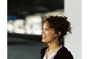 “水の精ウンディーネ”パウラ・ベーア、監督＆共演者を「深く信頼している」『水を抱く女』