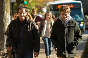 マイク・ホワイト監督「楽しく予想を裏切る方向へと展開」『47歳 人生のステータス』予告編公開