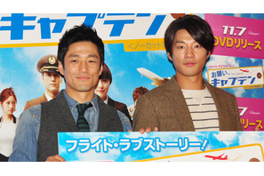 チ・ジニ＆イ・チョニ来日！　パイロット訓練でまさかの着陸失敗!?