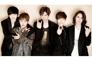 「INFINITE」エルの素顔はお子様？「美男＜イケメン＞バンド」インタビュー映像が到着