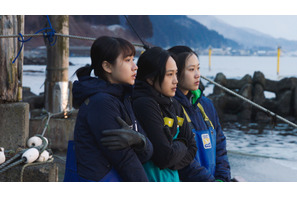 ベトナム人女性労働者たち描く『海辺の彼女たち』監督、新藤兼人賞受賞
