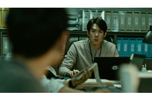ユ・ヨンソク、3か国語での演技とマジックに挑戦！「よりスマートな刑事像」目指す『バニシング：未解決事件』