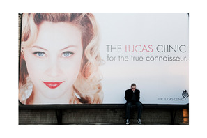 クローネンバーグ息子が衝撃の監督デビュー！　父・デヴィッドのミューズも出演