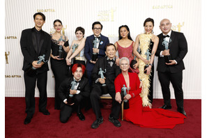 全米映画俳優組合賞、『エブリシング・エブリウェア・オール・アット・ワンス』が圧勝4冠