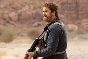 孤軍奮闘するジェラルド・バトラー捉える『カンダハル 突破せよ』場面写真