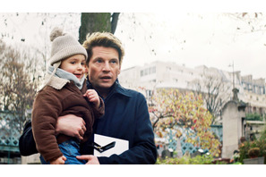 「憎しみを贈らない」人間の強さを物語る場面カット解禁『ぼくは君たちを憎まないことにした』