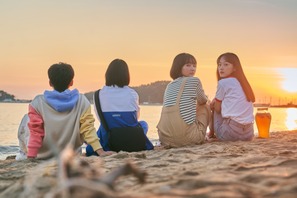 熱いファンダムを生んだ初恋物語を監督が語る『私たちは天国には行けないけど、愛することはできる』