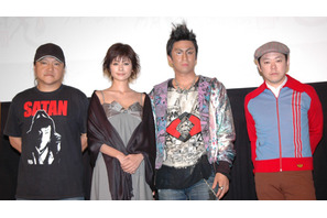 鬼メイクで登場の染五郎を阿部サダヲが褒め殺し！　『朧の森に棲む鬼』完成披露試写会