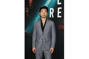 シム・リウ「溺れ死にかけた」『ラスト・ブレス』“全力”撮影エピソード明かす