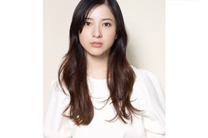 吉高由里子、舞台で主演「温かく見守ってくださいませ」蓬莱竜太作・演出「シャイニングな女たち」12月上演