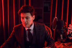 カン・ハヌル“ウサン”、行方不明女性の部屋で見たものは…『殺人配信』本編映像