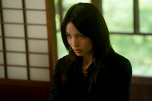 芋生悠＆祷キララ、豊田利晃監督作品に新たな息吹を吹き込む『次元を超える』場面写真