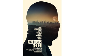 “華麗なる強盗”クリス・ヘムズワースを“刑事”マーク・ラファロが追う『クライム101』日米同時公開