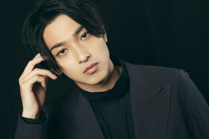 「蔦重を生きてくれてありがとう」横浜流星、橋本愛＆染谷将太らとクランクアップ写真「べらぼう～蔦重栄華乃夢噺～」