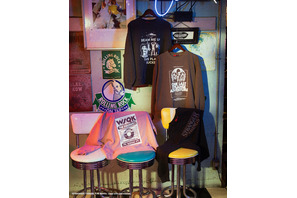 「ストレンジャー・シングス」とアメリカの老舗ブランドがコラボ！ 80年代アメカジに「MINNETONKA」のエッセンスをプラス