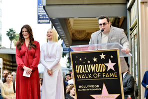 『アナと雪の女王』吹き替え声優クリスティン・ベル、イディナ・メンゼルら、シリーズ第3弾＆第4弾のギャラは破格の94億円!?