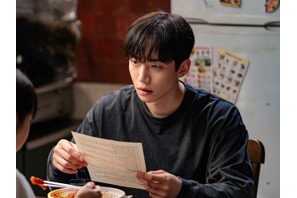 2PMジュノ扮する“切ないヒーロー”の行方が気になる！ Netflix新作『CASHERO』スチール公開