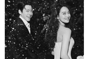 明らかになったキム・ウビン♡シン・ミナ白銀ウェディングの舞台裏「新婦を見つめる新郎の眼差しは…」