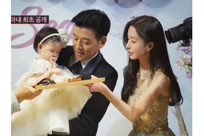 “元祖韓流プリンス”リュ・シウォン、19歳年下の美人妻をテレビ初公開！