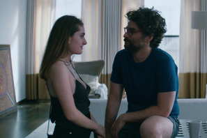 パパ活相手とお葬式で遭遇!?『Shiva Baby シヴァ・ベイビー』本編映像