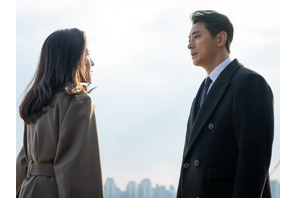 夫婦役のチュ・ジフン、ハ・ジウォン、すれ違う視線が意味するものは？新作のスチール公開【PHOTO】