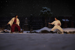 吉沢亮「芝居に人が救われる」長尾謙杜＆北村一輝、美しくも熾烈な仇討ちシーン解禁『木挽町のあだ討ち』