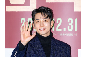 俳優パク・シフ、TikTok生配信で月収5000万円超え？関係者が真っ向から否定