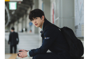 「代替不可能なロマンス職人」パク・ジニョン、出演作ごとに“伝説のカップル”を誕生させる圧倒的な表現力！