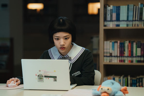 高校生ロマンス作家の前に“4人の新任教師”現る！キム・ヒャンギ主演「ロマンスの絶対値」4月17日配信　日本版予告到着