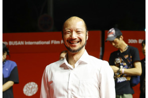 ニューヨークで「『８番出口』のおじさんを探せイベント」開催で“歩く男”が現れる！？川村元気監督「すごいな」と驚き