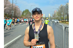 俳優チョン・ヘイン、初のハーフマラソン完走！鍛え上げられたフィジカルに“びっくり”【PHOTO】