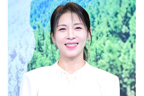 女優ハ・ジウォン、23年ぶりに音楽番組に電撃出演！伝説の楽曲『ホームラン』をステージで完全再現