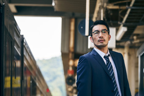 大谷亮平主演、中年男が中学時代へタイムスリップ…「孤独のグルメ」谷口ジローの名作実写化『遥かな町へ』公開へ