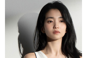 女優キム・テリの洗練された“新たな顔”。リラックス感とトレンドを兼ね備えた、新プロフィール写真の裏側【PHOTO】