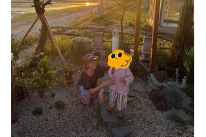 女優ソン・イェジン、すっかり成長した息子との“幸せな思い出”を公開【PHOTO】