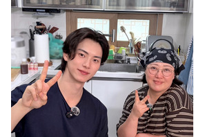 「かつて仕えた王様が家に」『暴君のシェフ』俳優たちの温かい交流に“ほっこり”【PHOTO】