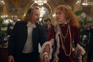 “伝説の女優”サラ・ベルナール登場『モネと時間旅行』本編映像