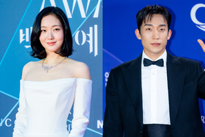 ★校正済み〈本日掲載〉キム・ゴウン、話題となった親友イ・サンイの祝福に感謝　「青龍シリーズアワード」大賞の心境も明かす