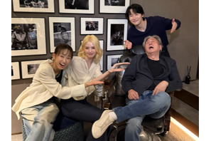 女優ハン・ソヒ、“金髪ボブ”が可愛すぎる…！大先輩チェ・ミンシクとのギャップ満載な日常【写真】
