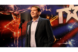 【特別映像】ポール・ポッツが“完全アウェー”で歌う下積み時代…『ワン チャンス』