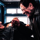 ジャッキー・チェンvsレオン・カーフェイ、ベテラン同士の壮絶ナイフバトル！『シャドウズ・エッジ』本編解禁 画像