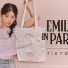 Netflix「エミリー、パリへ行く」コラボレーションアイテム、riendaから登場　パーカー・バッグなど全4型 画像