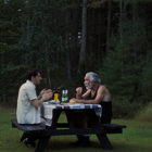 主人公がブルックリンにやってくる…物語が動き出す『ドランクヌードル』本編冒頭映像＆新場面写真 コラボ刺繍も 画像