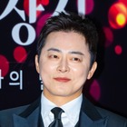 第2子が誕生した『賢い医師生活』チョ・ジョンソク、歌手として1年9カ月ぶりにカムバック 画像