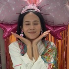 『パラサイト』女優チョ・ヨジョン、可愛すぎる45歳！ティアラ姿の“お姫様ビジュアル”で魅了【PHOTO】 画像