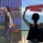 イ・ヨンエ、釜山で見せた飾らない美しさ！肩にかけた「BTSバッグ」にも注目【PHOTO】 画像