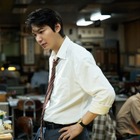 イ・ミンホが衝撃事件の闇に迫る新人記者に変身！最新主演映画が今秋韓国公開へ 画像