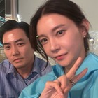 夫婦で「英雄時代」の仲間入り！チュ・サンウク夫妻がイム・ヨンウンのコンサートで熱狂！【写真】 画像